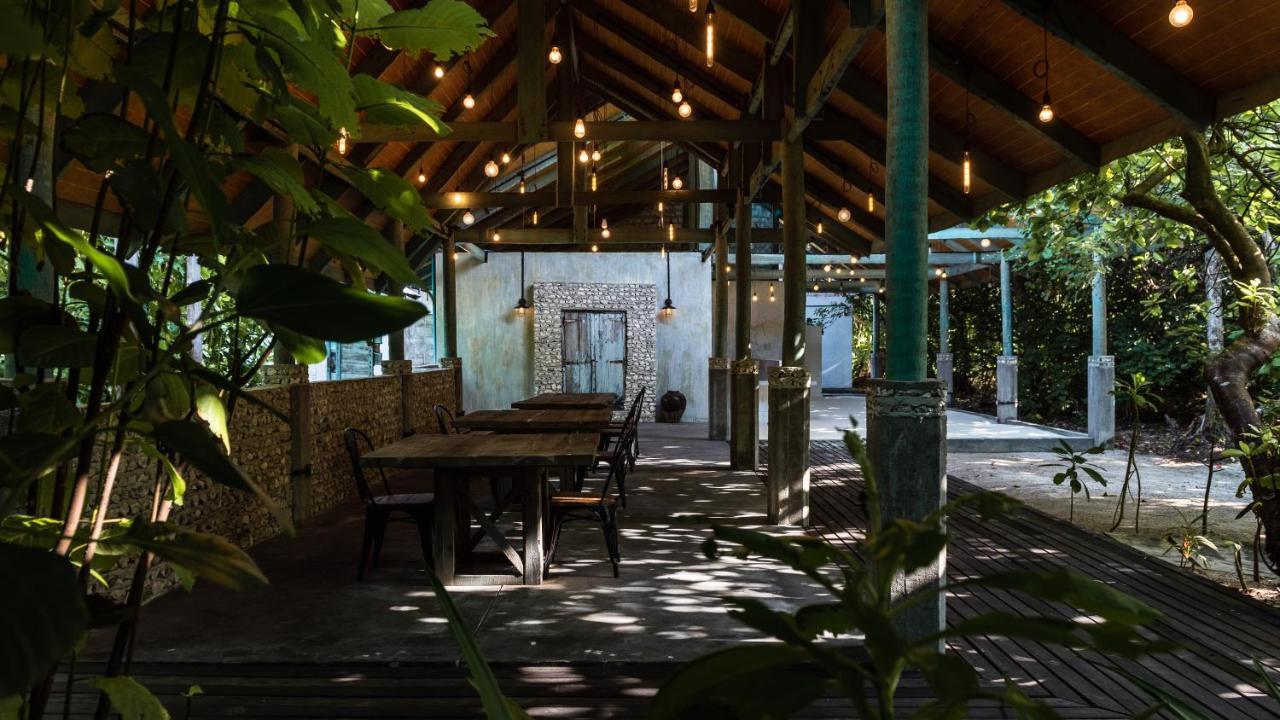 Hotel Mi Lugar Maldives à Nolhivaranfaru Extérieur photo
