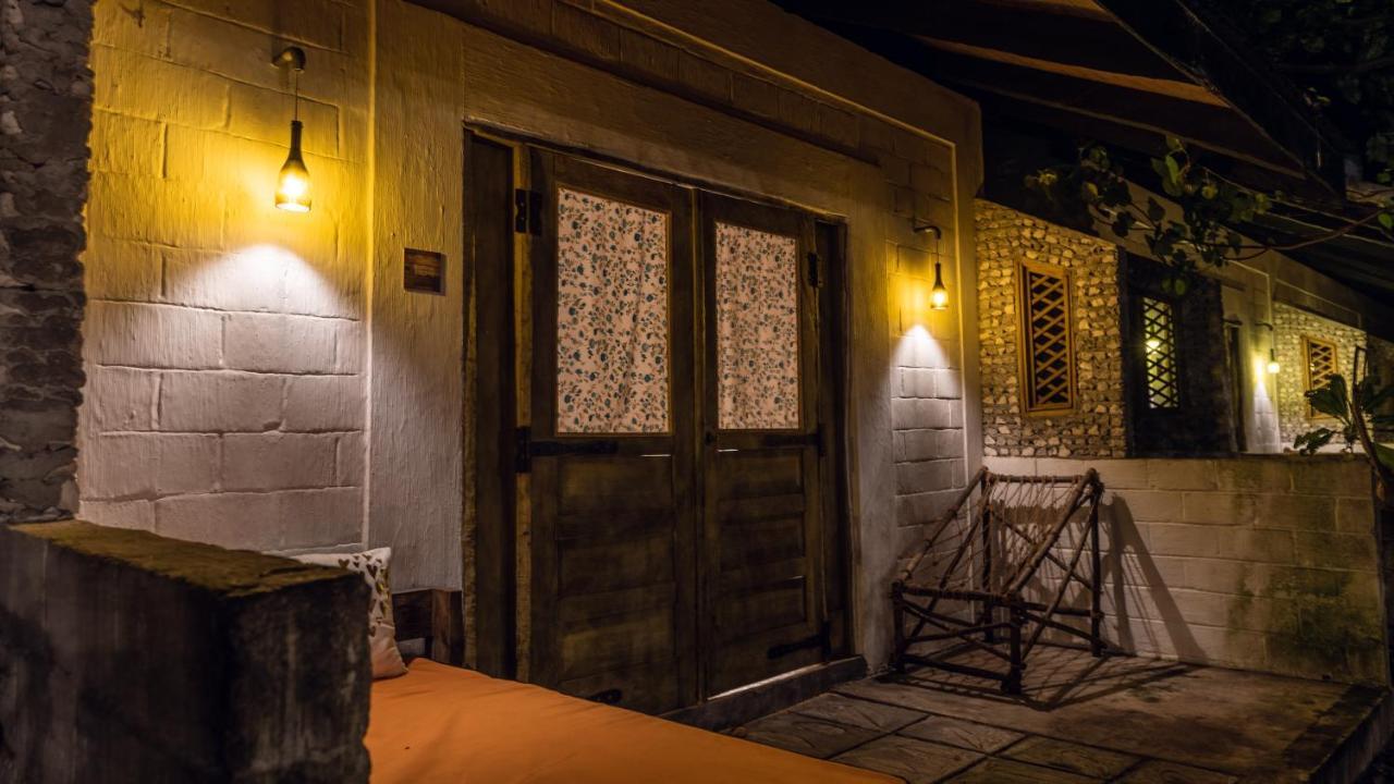 Hotel Mi Lugar Maldives à Nolhivaranfaru Extérieur photo
